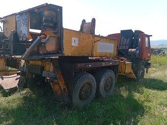 TATRA UDS NA NAHRADNE DIELY - 10