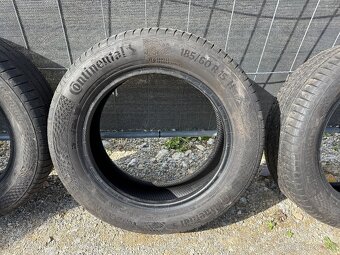 185/60 R15 Continental UltraContact - 10