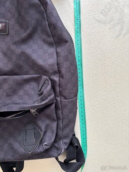 Predám Vans ruksak na donosenie - 10