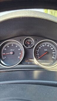 Opel Astra H Caravan - 10