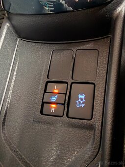 Toyota Yaris 1.5 Selection top 7/2018 po servise - 10