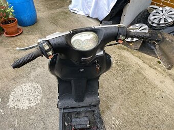 Nekompletny skuter Vonroad 50ccm - 10
