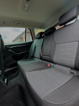 Skoda Octavia 2.0TDI DSG - 10