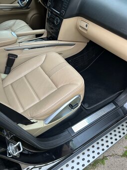 Mercedes Benz ML350cdi - 10