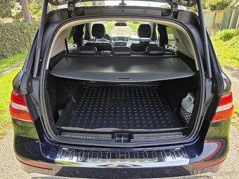 Mercedes ML350d 4MATIC - 10
