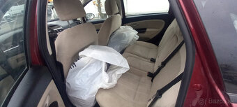 Fiat Linea 1.4 T- Jet 16v Emotion - 10