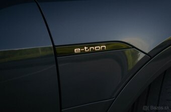 Audi E-tron 55 quattro Advanced - 10