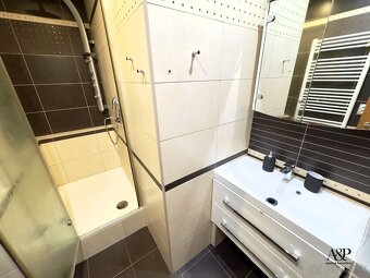 NA PRENÁJOM 3 IZB. BYT V CENTRE MESTA, 64M2, HVIEZDOSLAVOVA - 10