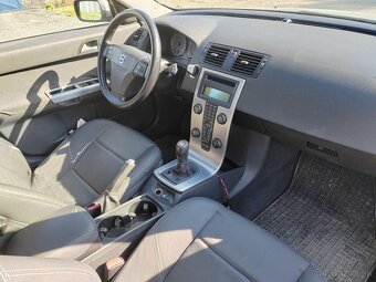 Volvo V50 2.0 100kw M6 - Možné splátky od 19.90 € - 10