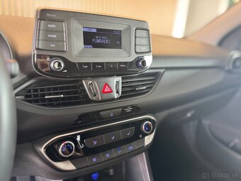 Hyundai i30 1.6 CRDI 2021 Facelift/Slovák/1.majiteľ - 10