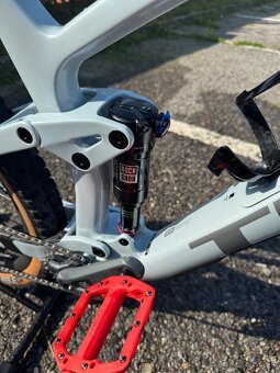 Trek Top Fuel 9.8. Gen.3 GX AXS T-TYPE Plasma Grey - 10