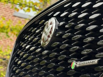 Jaguar F-pace p400e DPH - 10