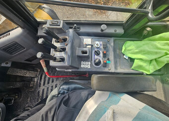 Komatsu WA150PZ - 10