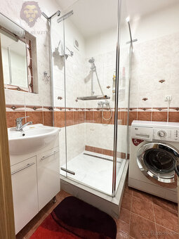 Rezervované  slnečný 77m2 - 3 izbový byt Trenčín - 10