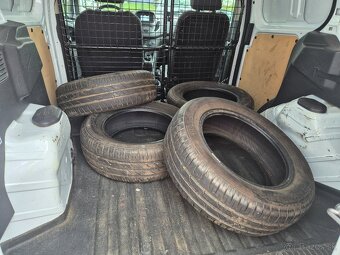 Ford transit courier - 10