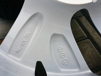 Volkswagen,Passat,Golf 7,8,Škoda,octavia,Seat 5x112 r17 - 10