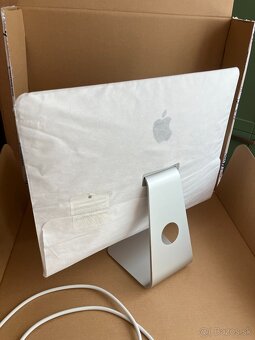 Apple iMac 21.5" late 2017 - 10