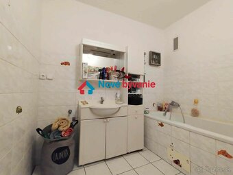 Predaj, veľký 3 izbový byt - Levice (N003-113-MAHA) - 10