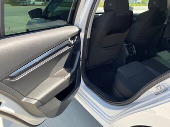 Škoda Octavia Combi IV 2.0TDI 85kW, NAVI, 84809km, 12/2020 - 10