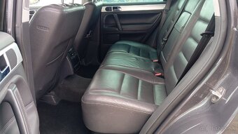 Vw Touareg 3.0 TDi - 10