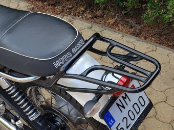 Moto Guzzi V7 Classic 2011 - 10