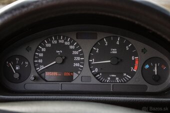 BMW Rad 3 E36 318i 85kW Cabrio - 10