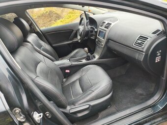 Toyota Avensis 2.2 110kW - 10