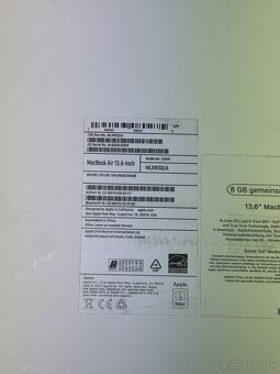 Apple MacBook Air 13 M2 8/256gb SSD - 10