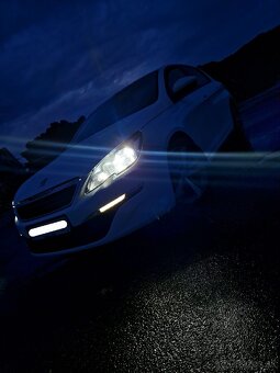 Peugeot 308 - 10