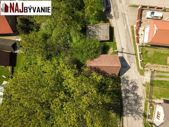 Rodinný dom, vhodný aj na podnikanie - 10