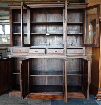 Knižnica teaková ( 107 ). - 10