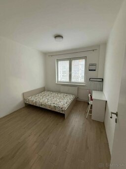 PRENÁJOM – priestranný 4iz byt v BA I – Staré mesto - 10