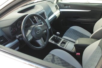Subaru Outback 2.0 D Comfort - 10