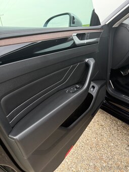 VW Arteon Elegance 2.0 tdi 147kw 4x4 DSG ACC ŤAŽNÉ MATRIX - 10