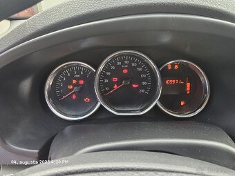 Predam dacia sandero 1,2 benzín 55kw rok 2013 - 10