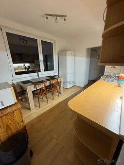 Prenajmem 2,5-izb. byt - 10