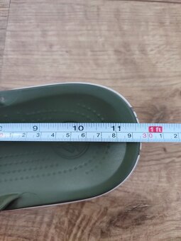 Crocs Crocband Flip M10 W12 - 10