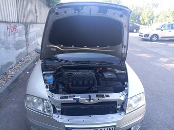 Škoda Octavia II combi - 10