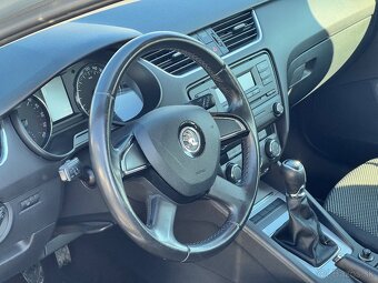 Škoda octavia 1.6tdi - 10