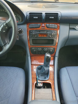 Mercedes-Benz C 200CDI AVANTGARDE - 10