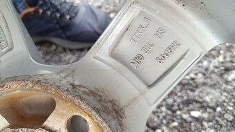 Sada elektrónov dezent 6Jx15 H2 s pneu semperit 195/50 R15 - 10