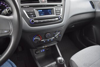 Hyundai i20 1.2i 16V Classic - 10