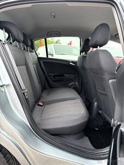 Opel Corsa 1.2 16V Smile - 10