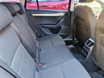 Škoda Octavia 3 combi 1.6TDI 2016r. - 10