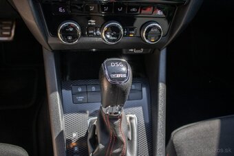 Škoda Octavia Combi 2.0 TDI RS DSG 4x4 - vozidlo - 10