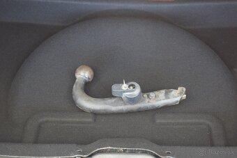 Volvo XC60 2,4 D 167 kW, R-line,AWD,WEBASTO, - 10