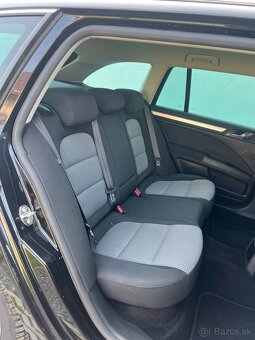 PREDÁM ŠKODA SUPERB COMBI 2.0TDi 125kW 4x4 XENON dovoz DE - 10