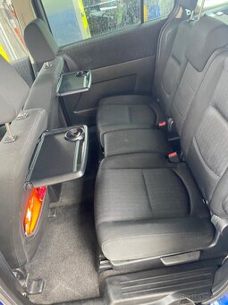 Predám alebo vymením Mazda 5 2.0 diesel 81kw - 10