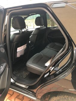 Mercedes Benz ML250 4MATIC - 10