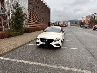 Mercedes-Benz E43 AMG - 10